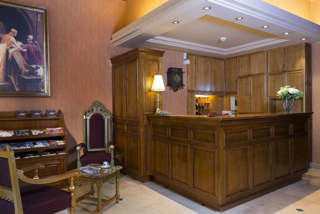 Hotel Du Palais Bourbon Paris Exterior photo